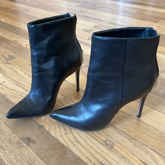 SCHUTZ | Shoes | Schutz Michela Bootie 